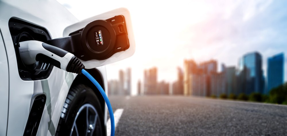 Evolute закрепился в числе лидеров рынка электрифицированных автомобилей в апреле